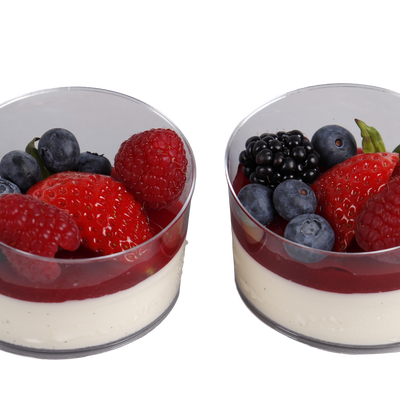 Vaniljpannacotta med bär